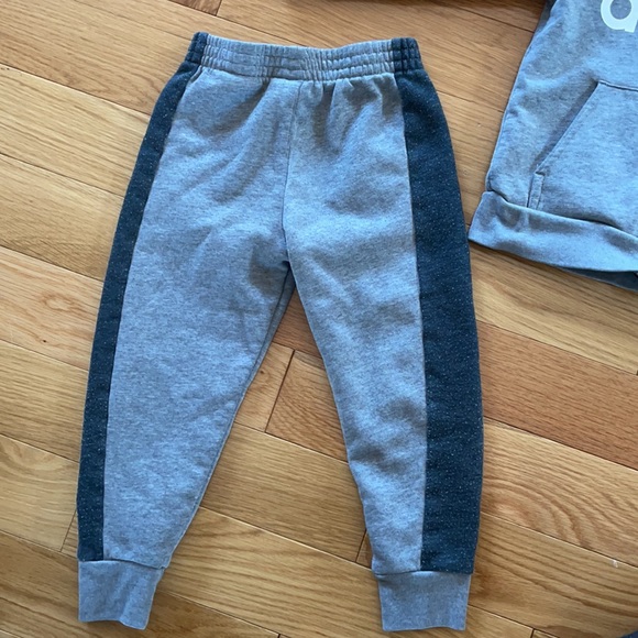 Adidas Track Set - Picture 4 of 7